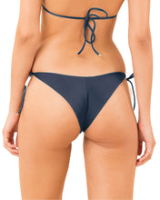 Carica l'immagine nel visualizzatore di Gallery, Image 05: Rio De Sol Slip Bottom Shark Cheeky-Tie