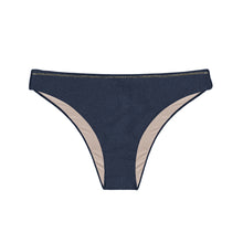 Carica l'immagine nel visualizzatore di Gallery, Product Front: Rio De Sol Slip Bottom Shark Essential
