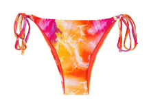 Carica l'immagine nel visualizzatore di Gallery, Product Front: Rio De Sol Slip Bottom Tiedye-Red Ibiza