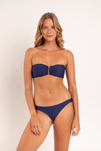 Carica l'immagine nel visualizzatore di Gallery, Model Front: Rio De Sol Slip Bottom Touch-Marinho Essential