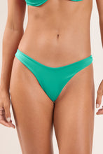 Carica l'immagine nel visualizzatore di Gallery, Gallery: Rio De Sol Slip Bottom Valley Kai