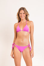 Carica l'immagine nel visualizzatore di Gallery, Model Front: Rio De Sol Slip Bottom Vita-Pink Ibiza-Comfy