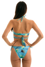 Carica l'immagine nel visualizzatore di Gallery, Model Back: Rio De Sol Completo Flower Geometric Transp Comfort