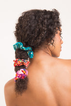 Carica l'immagine nel visualizzatore di Gallery, Image 03: Rio De Sol Accessori Per Capelli Rain Scrunchie