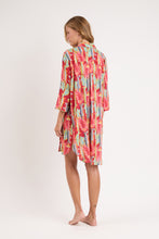 Carica l'immagine nel visualizzatore di Gallery, Model Back: Rio De Sol Camicia Sea-Bloom Chemise Gabriele