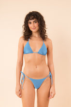 Carica l'immagine nel visualizzatore di Gallery, Model Front: Rio De Sol Completo Set Shimmer-Baltic-Sea Tri-Inv Cheeky-Tie