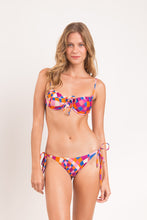 Carica l'immagine nel visualizzatore di Gallery, Model Front: Rio De Sol Reggiseno Top Funny Balconet-Tie
