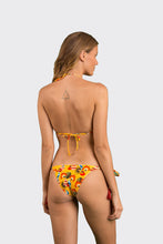 Carica l'immagine nel visualizzatore di Gallery, Model Back: Rio De Sol Reggiseno Top Stories Tri-Inv