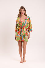 Carica l'immagine nel visualizzatore di Gallery, Model Front: Rio De Sol Caftano / Copricostume Tropical Kaftan Bel