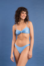 Carica l'immagine nel visualizzatore di Gallery, Image 12: Rio De Sol Completo Set Shimmer-Baltic-Sea Bandeau-Joy Essential
