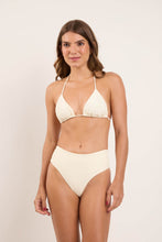 Carica l'immagine nel visualizzatore di Gallery, Model Front: Rio De Sol Slip Bottom Off-White Hotpants
