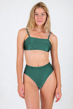 Carica l'immagine nel visualizzatore di Gallery, Model Front: Rio De Sol Completo Set Palace Bandeau-Reto Hotpants
