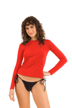Carica l'immagine nel visualizzatore di Gallery, Model Front: Rio De Sol Reggiseno Rouge Rash-Guard
