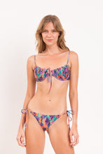 Carica l'immagine nel visualizzatore di Gallery, Model Front: Rio De Sol Completo Set Euphoria Balconet-Tie Lacinho
