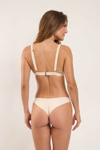 Carica l'immagine nel visualizzatore di Gallery, Model Back: Rio De Sol Slip Bottom Touch-Natural Nice
