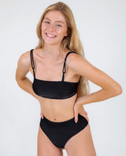 Carica l'immagine nel visualizzatore di Gallery, Gallery: Rio De Sol Completo Set Shimmer-Black Bandeau-Reto Hotpants
