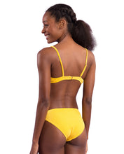 Carica l'immagine nel visualizzatore di Gallery, Image 07: Rio De Sol Completo Set Malibu-Yellow Balconet Essential-Comfy
