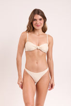 Carica l'immagine nel visualizzatore di Gallery, Model Front: Rio De Sol Reggiseno Top Touch-Natural Bandeau-Joy
