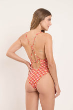 Carica l'immagine nel visualizzatore di Gallery, Model Back: Rio De Sol Intero Floral-Scales Sunny
