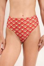 Carica l'immagine nel visualizzatore di Gallery, Gallery: Rio De Sol Slip Bottom Floral-Scales Hotpants
