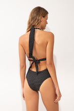 Carica l'immagine nel visualizzatore di Gallery, Model Back: Rio De Sol Intero Linea-Black Mel-Op
