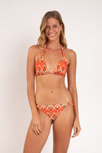Carica l'immagine nel visualizzatore di Gallery, Model Front: Rio De Sol Slip Bottom Maracai Mel
