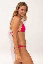 Carica l'immagine nel visualizzatore di Gallery, Image 03: Wednesday In Hawaii By Rio De Sol Completo Set Guava Kauai Kaleia
