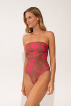 Carica l'immagine nel visualizzatore di Gallery, Image 05: Wednesday In Hawaii By Rio De Sol Intero Pua-Coco-Guava Aloha
