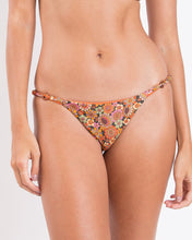 Carica l'immagine nel visualizzatore di Gallery, Gallery: Rio De Sol Slip Bottom Bouquet Essential-Rev
