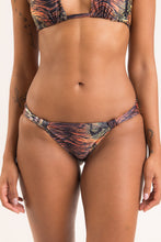 Carica l'immagine nel visualizzatore di Gallery, Gallery: Rio De Sol Slip Bottom Cobra Mel
