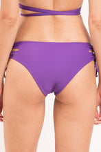 Carica l'immagine nel visualizzatore di Gallery, Image 07: Rio De Sol Slip Bottom Amuleto Madrid
