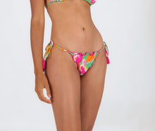 Carica l'immagine nel visualizzatore di Gallery, Gallery: Rio De Sol Slip Bottom Green-Bloom Frufru-Fio
