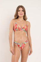 Carica l'immagine nel visualizzatore di Gallery, Model Front: Rio De Sol Slip Bottom Sea-Bloom Baobi

