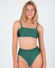 Carica l'immagine nel visualizzatore di Gallery, Gallery: Rio De Sol Completo Set Palace Bandeau-Reto Hotpants
