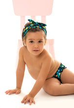 Carica l'immagine nel visualizzatore di Gallery, Model Front: Rio De Sol Costumi Da Bagno Bebè Luce Baby
