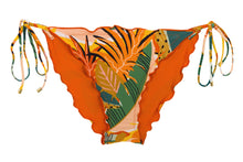 Carica l'immagine nel visualizzatore di Gallery, Model Front: Rio De Sol Slip Bottom El-Arco Frufru-Comfy
