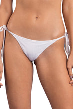 Carica l'immagine nel visualizzatore di Gallery, Gallery: Rio De Sol Slip Bottom Bora-White Lacinho

