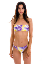 Carica l'immagine nel visualizzatore di Gallery, Model Front: Rio De Sol Completo Set Tiedye-Purple Bandeau-Reto Fio
