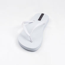 Carica l'immagine nel visualizzatore di Gallery, Image 05: Rio De Sol Infradito White Slim
