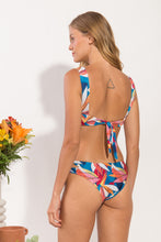 Carica l'immagine nel visualizzatore di Gallery, Model Back: Rio De Sol Slip Bottom Maui Madrid
