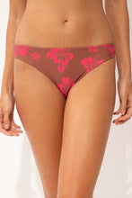 Carica l'immagine nel visualizzatore di Gallery, Gallery: Wednesday In Hawaii By Rio De Sol Slip Bottom Pua-Coco-Guava Waikiki

