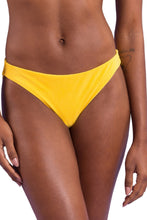 Carica l'immagine nel visualizzatore di Gallery, Gallery: Rio De Sol Slip Bottom Malibu-Yellow Essential-Comfy
