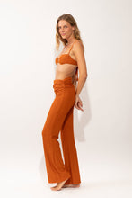 Carica l'immagine nel visualizzatore di Gallery, Image 09: Rio De Sol Pantaloni Da Spiaggia Ferrugo Murana Pants
