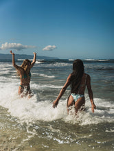 Carica l'immagine nel visualizzatore di Gallery, Image 07: Wednesday In Hawaii By Rio De Sol Reggiseno Top Valley Kauai
