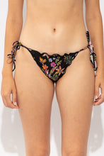 Carica l'immagine nel visualizzatore di Gallery, Gallery: Rio De Sol Slip Bottom Flora Frufru

