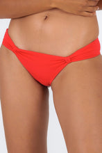 Carica l'immagine nel visualizzatore di Gallery, Gallery: Rio De Sol Slip Bottom Rouge Mel
