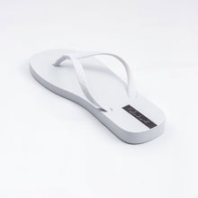 Carica l'immagine nel visualizzatore di Gallery, Image 04: Rio De Sol Infradito White Slim
