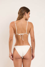 Carica l'immagine nel visualizzatore di Gallery, Model Back: Rio De Sol Slip Bottom Sand-Chantilly Ibiza-Comfy
