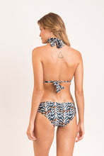 Carica l'immagine nel visualizzatore di Gallery, Model Back: Rio De Sol Slip Bottom Ikat Mel-Comfy
