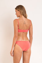 Carica l'immagine nel visualizzatore di Gallery, Model Back: Rio De Sol Slip Bottom Malibu-Nina Essential-Comfy
